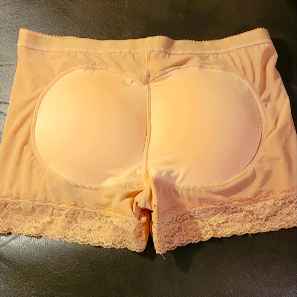 NWOT padded butt booster undergarment sz Med and Large